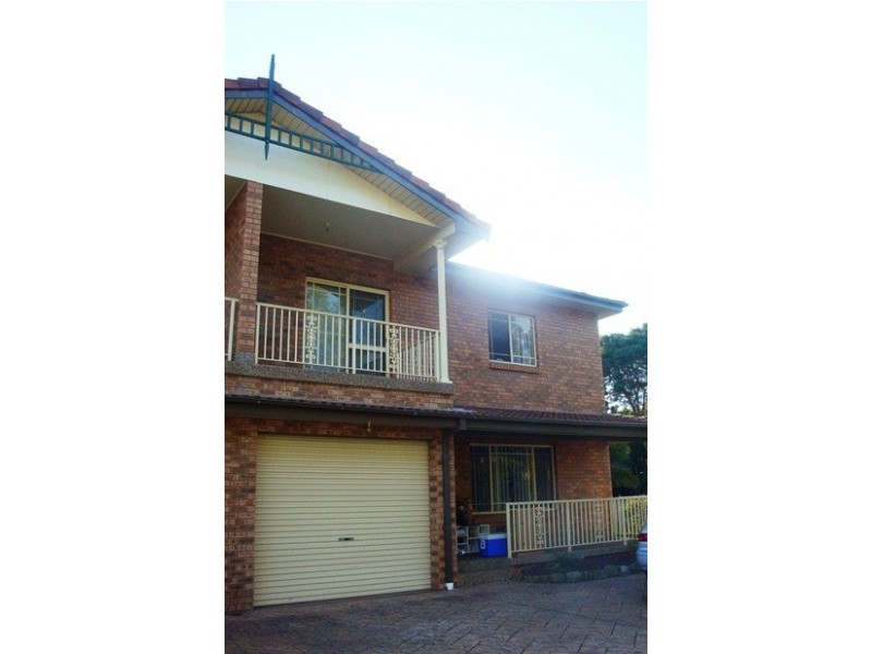 2/125B Koona Street, Albion Park Rail NSW 2527