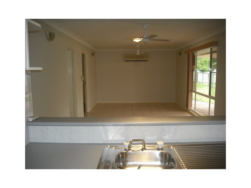 12 Dawson Place, Albion Park NSW 2527