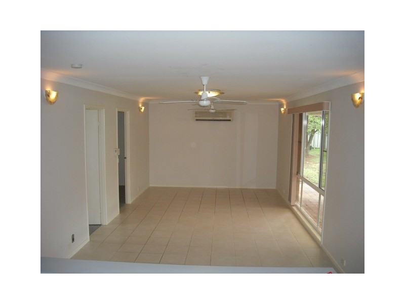 12 Dawson Place, Albion Park NSW 2527