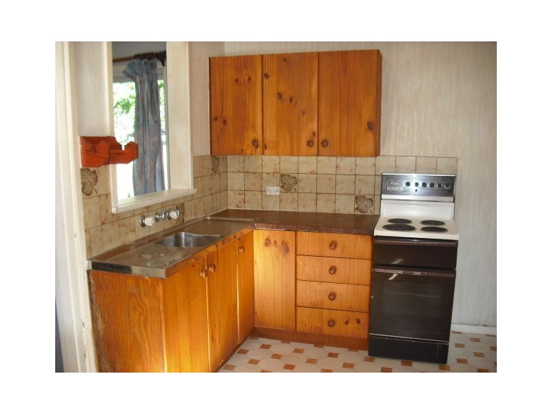 34 Malin Road, Oak Flats NSW 2529