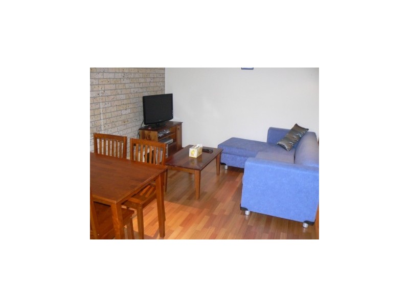 13/12 Bellbird Close, Barrack Heights NSW 2528