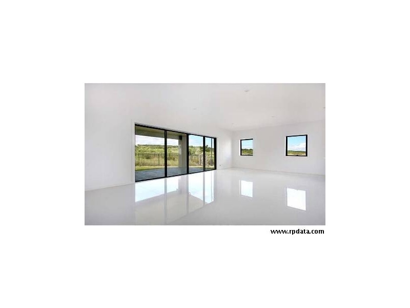 2 Troon Avenue, Shell Cove NSW 2529