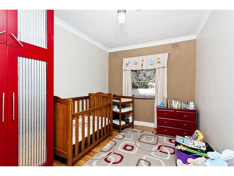 127 Princes Highway, Albion Park Rail NSW 2527