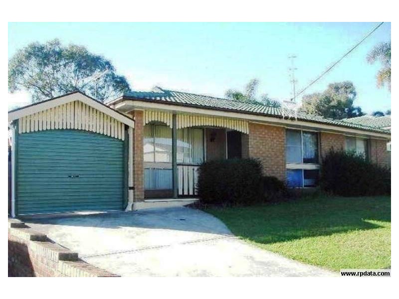 19 Lachlan Avenue, Barrack Heights NSW 2528