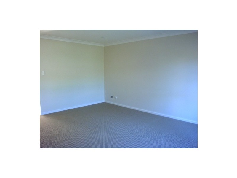 4 Jemima Close, Flinders NSW 2529