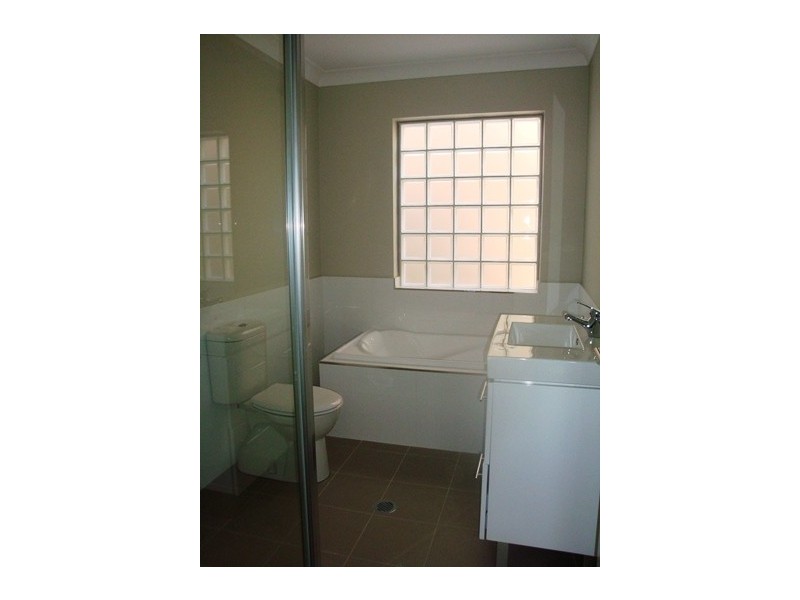 6 Jemima Close, Flinders NSW 2529