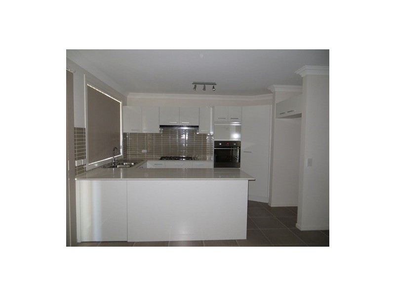 9 Termeil Place, Flinders NSW 2529