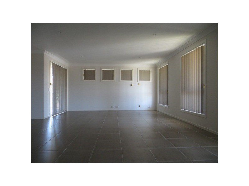 9 Termeil Place, Flinders NSW 2529