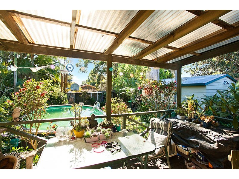 46 Barton Street, Oak Flats NSW 2529