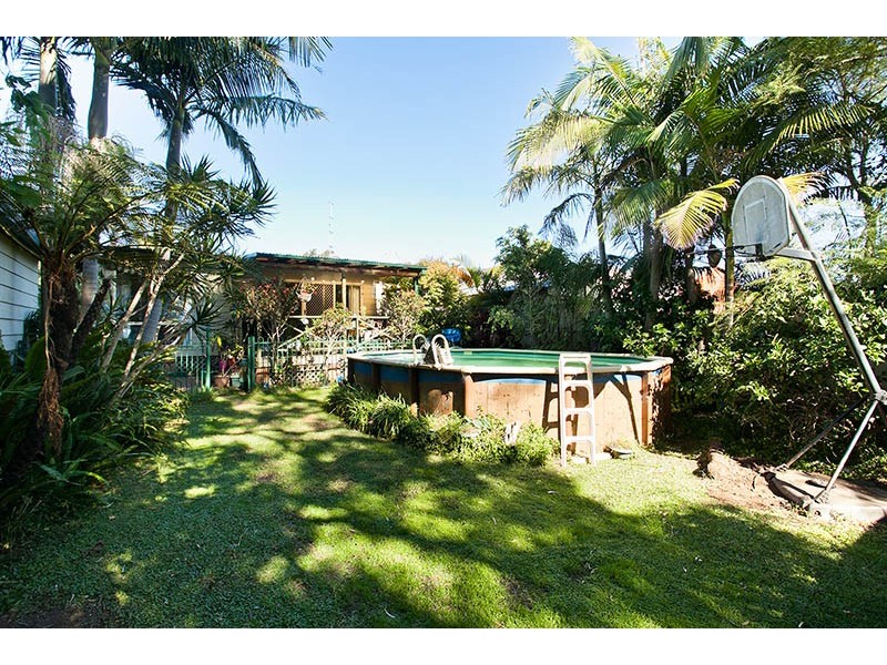 46 Barton Street, Oak Flats NSW 2529