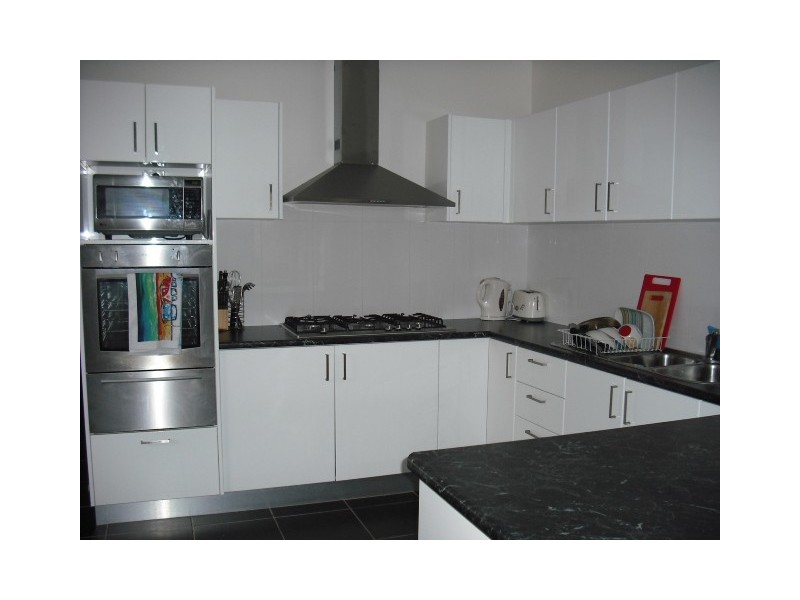 33 Daphne Street, Barrack Heights NSW 2528