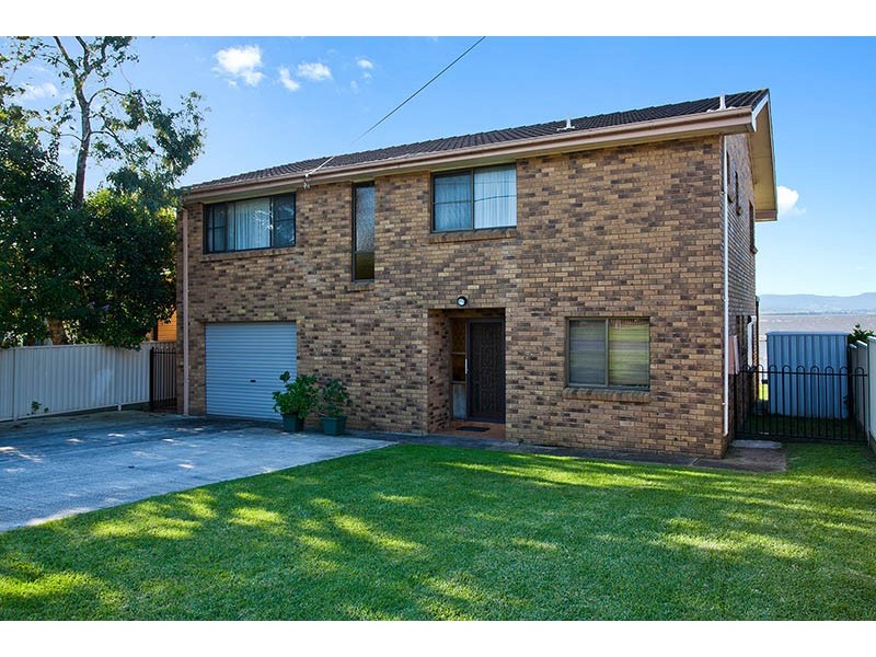 37 Horsley Road, Oak Flats NSW 2529