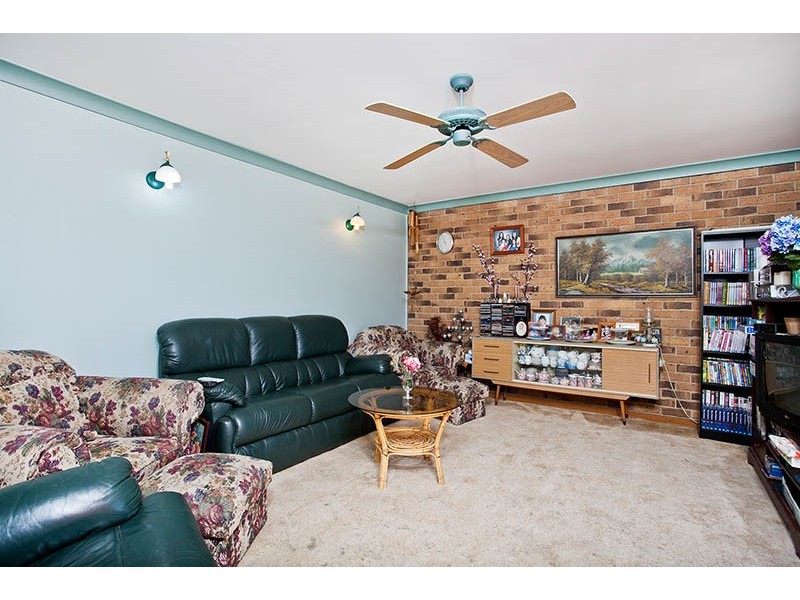 37 Horsley Road, Oak Flats NSW 2529