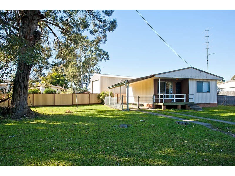 41 Lyne Street, Oak Flats NSW 2529