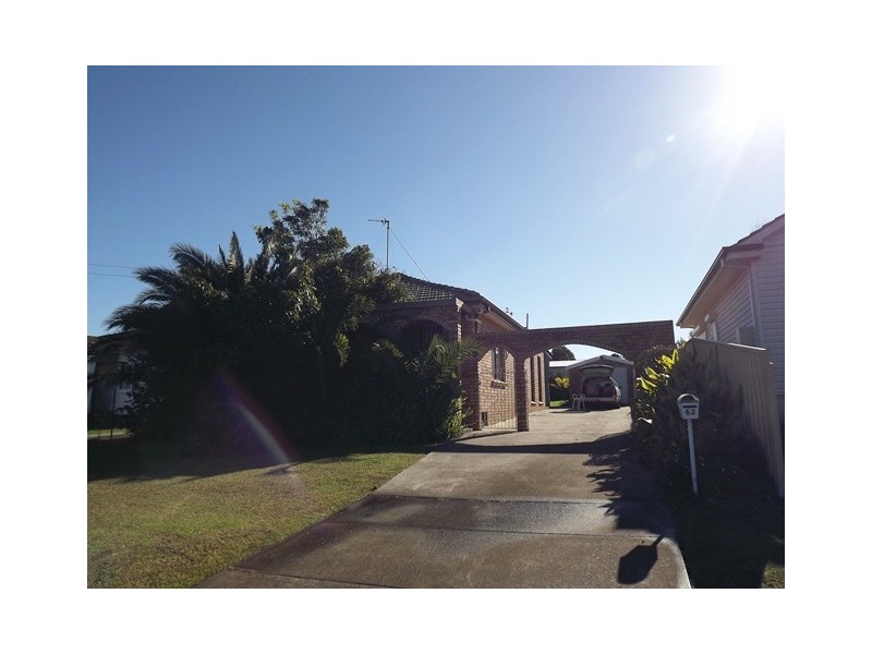 62 Fisher Street, Oak Flats NSW 2529