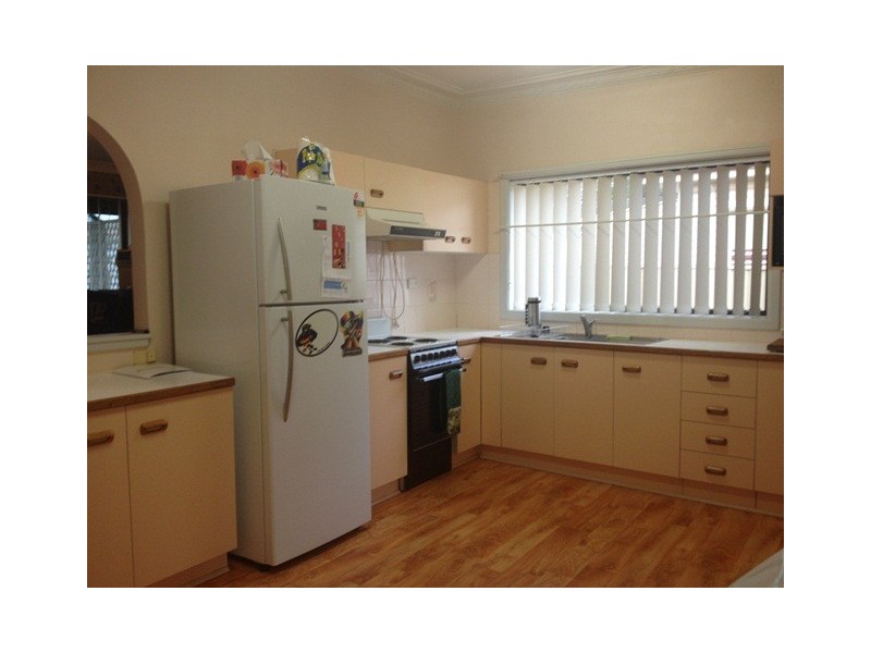 62 Fisher Street, Oak Flats NSW 2529