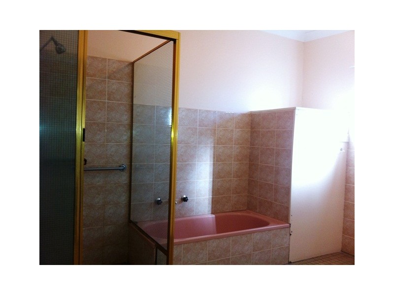 62 Fisher Street, Oak Flats NSW 2529