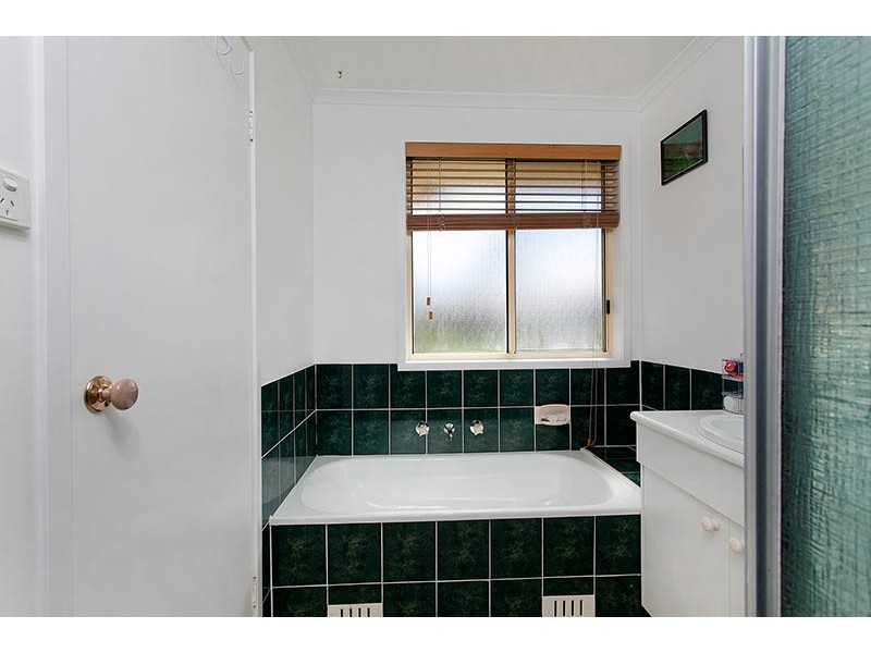 40 Mummuga Close, Flinders NSW 2529