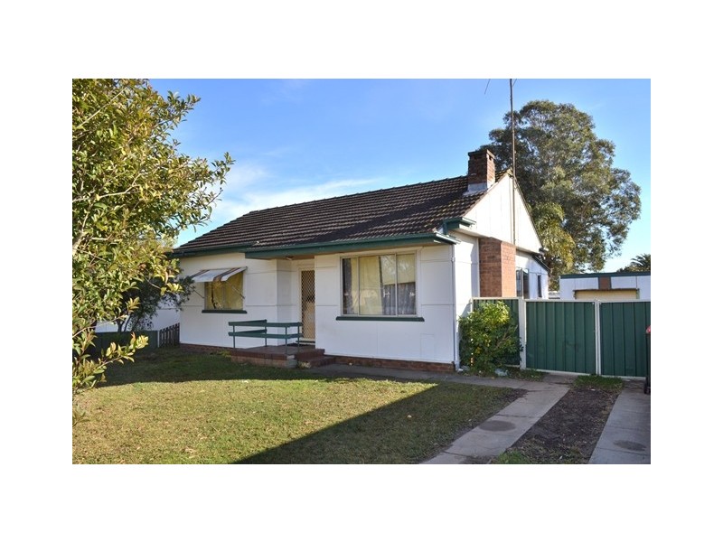 34 Griffiths Street, Oak Flats NSW 2529