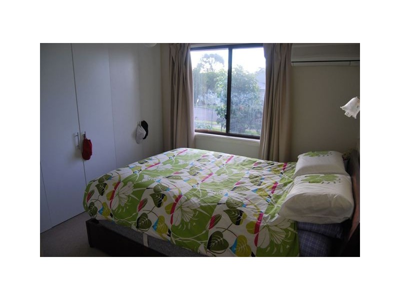 42 Queen Street, Warilla NSW 2528