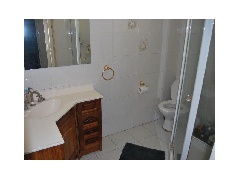 42 Queen Street, Warilla NSW 2528