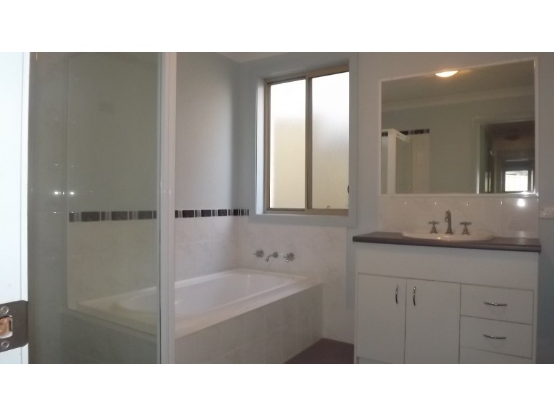 4 Bruny Place, Shell Cove NSW 2529