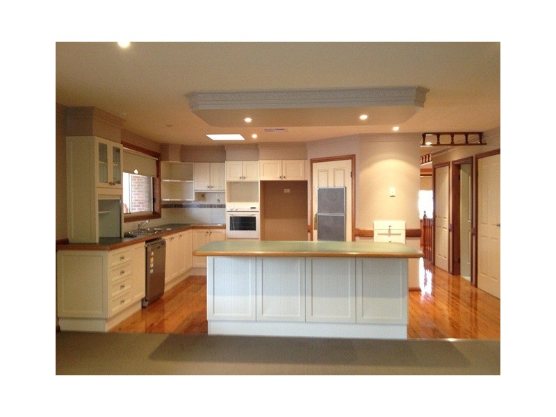 17 Doone Street, Barrack Heights NSW 2528