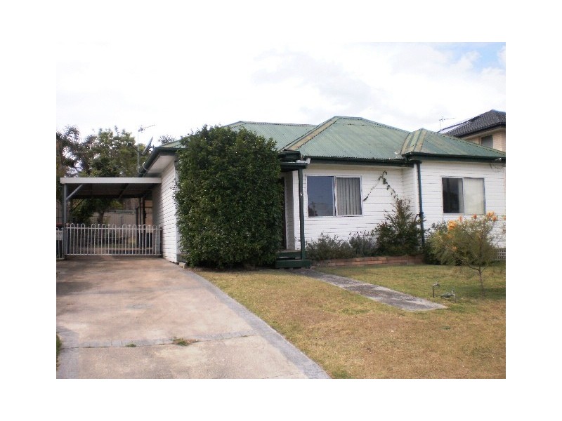 51 Osborne Parade, Warilla NSW 2528