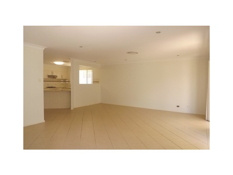 6 Dunk Ave, Shell Cove NSW 2529