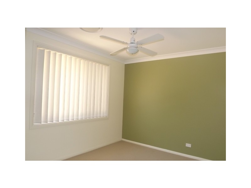 6 Dunk Ave, Shell Cove NSW 2529