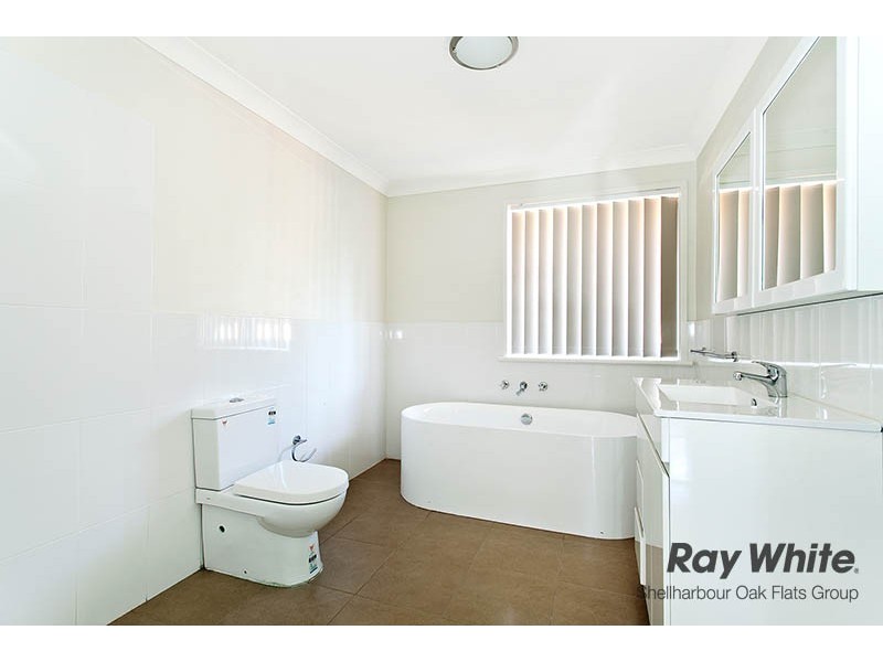 46 Barton Street, Oak Flats NSW 2529