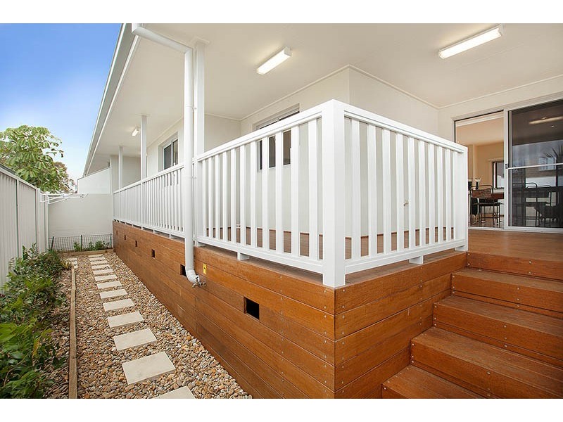 1/5a Adelaide Place, Shellharbour NSW 2529