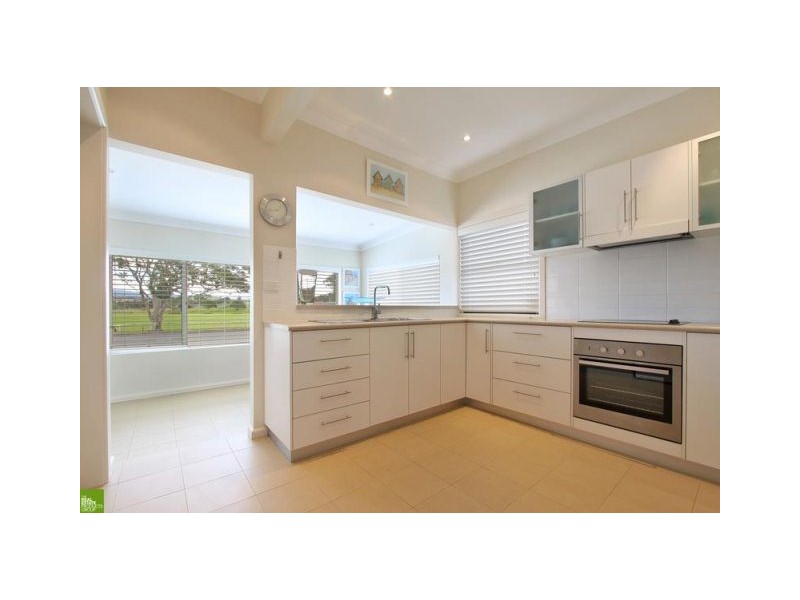 61 Boollwaroo Parade, Shellharbour NSW 2529