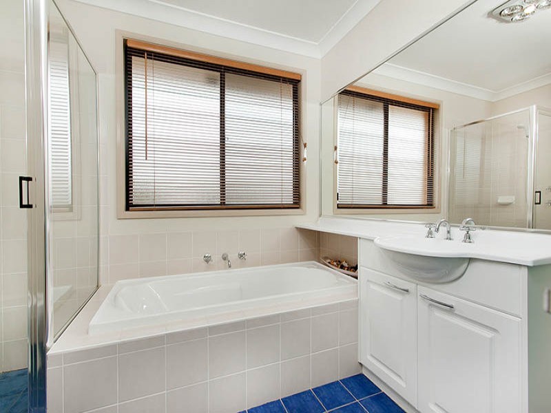 16 Bribie Avenue, Shell Cove NSW 2529
