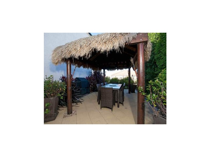 14 Banks Drive, Shell Cove NSW 2529