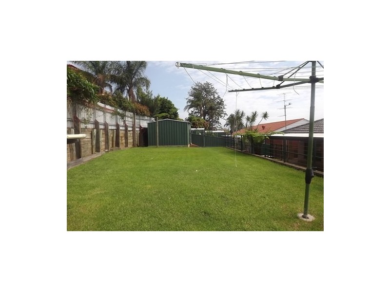 7 Porter Avenue, Mount Warrigal NSW 2528