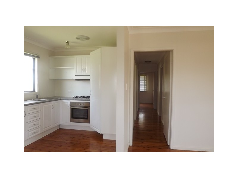16 Beaton Street, Lake Illawarra NSW 2528