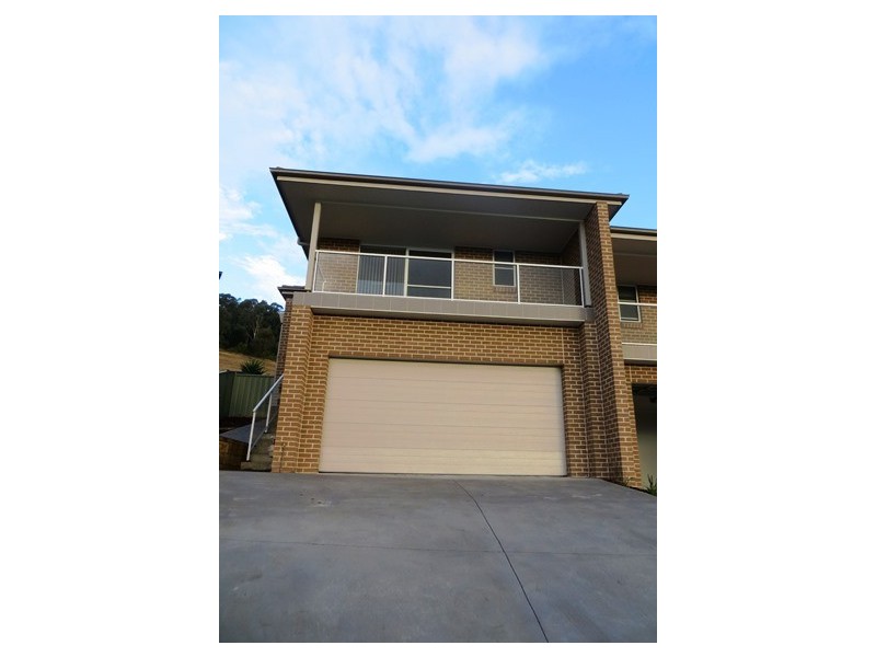 10a Clermont Crescent, Albion Park NSW 2527