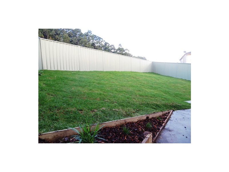 10a Clermont Crescent, Albion Park NSW 2527