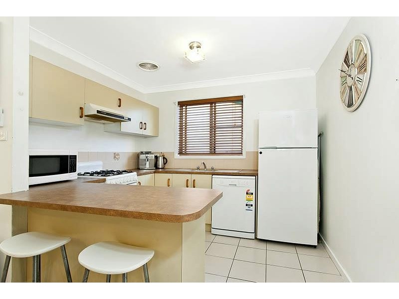 10/12 Bellbird Close, Barrack Heights NSW 2528