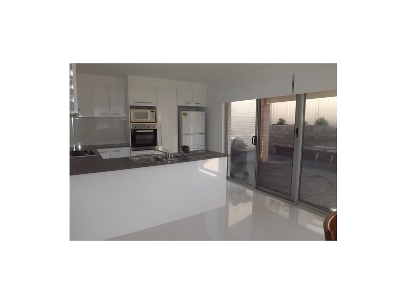 16 Jellore Street, Flinders NSW 2529