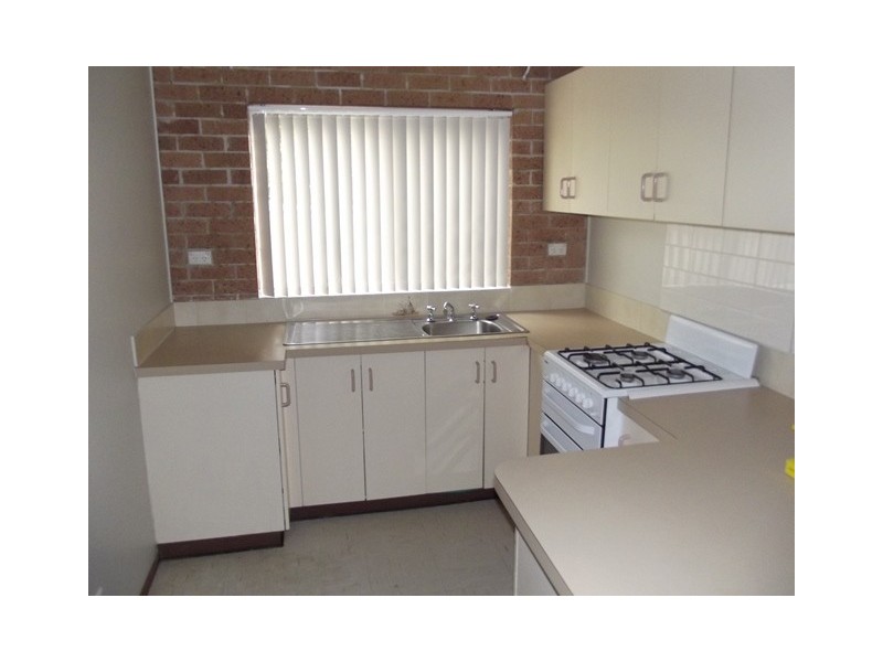 3/6a Koona Street, Albion Park Rail NSW 2527