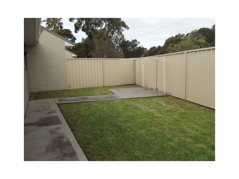 3/6a Koona Street, Albion Park Rail NSW 2527