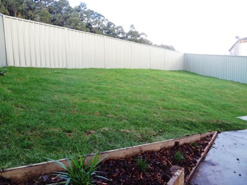 10a Clermont Crescent, Albion Park NSW 2527