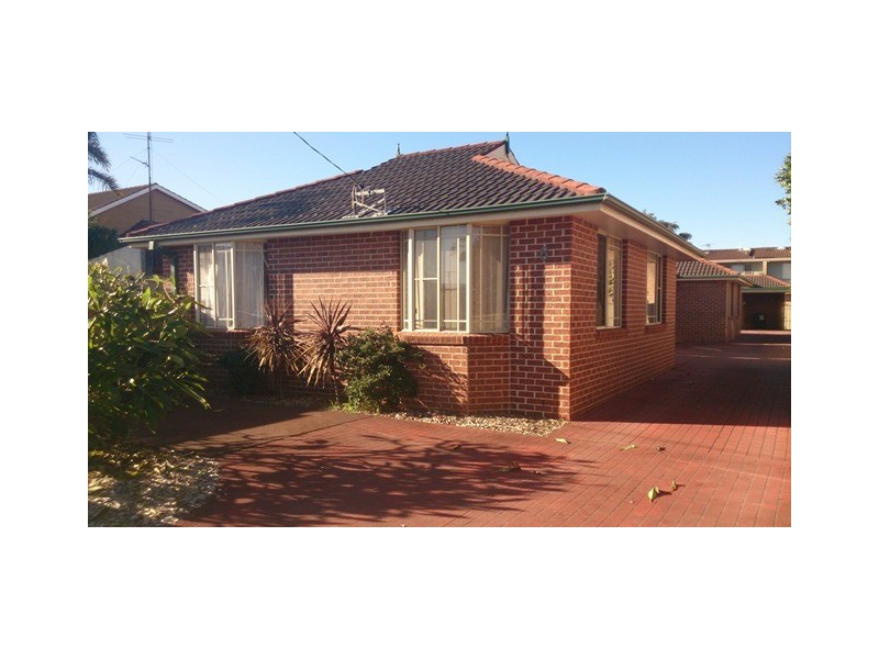 1/6 PARK ROAD, Lake Illawarra NSW 2528