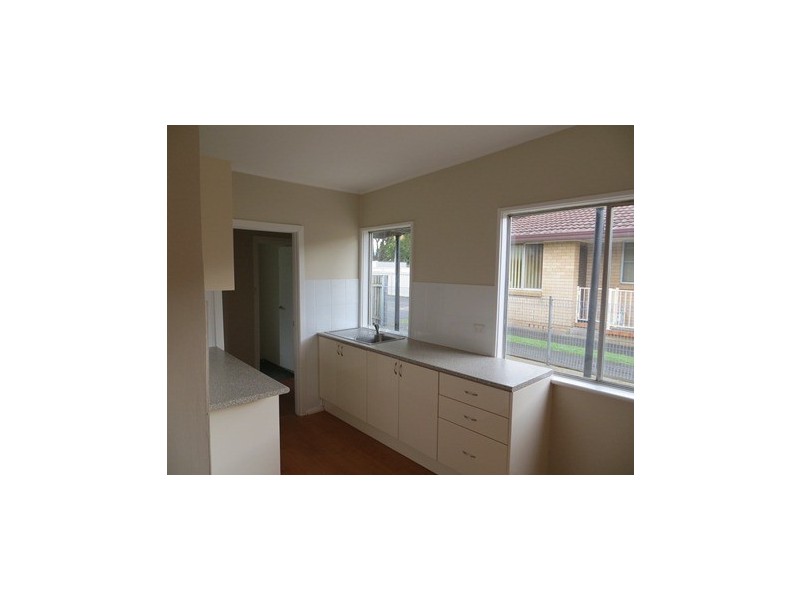 139 Central Avenue, Oak Flats NSW 2529