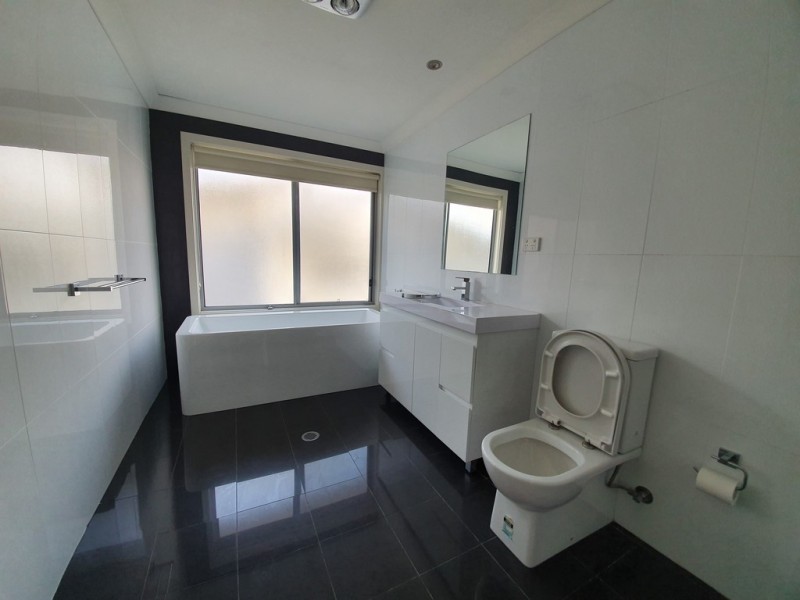 31 Fairways Drive, Shell Cove NSW 2529