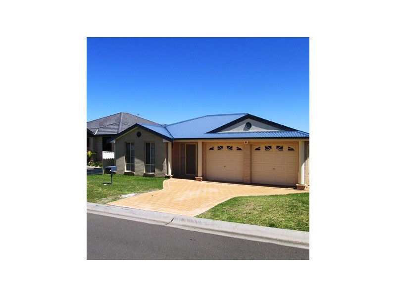 12 Pickersgill Way, Shell Cove NSW 2529
