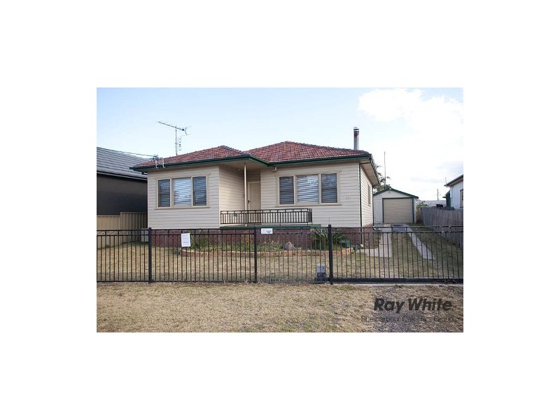 101 Reddall Pde, Lake Illawarra NSW 2528