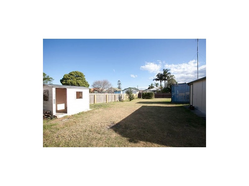 101 Reddall Pde, Lake Illawarra NSW 2528
